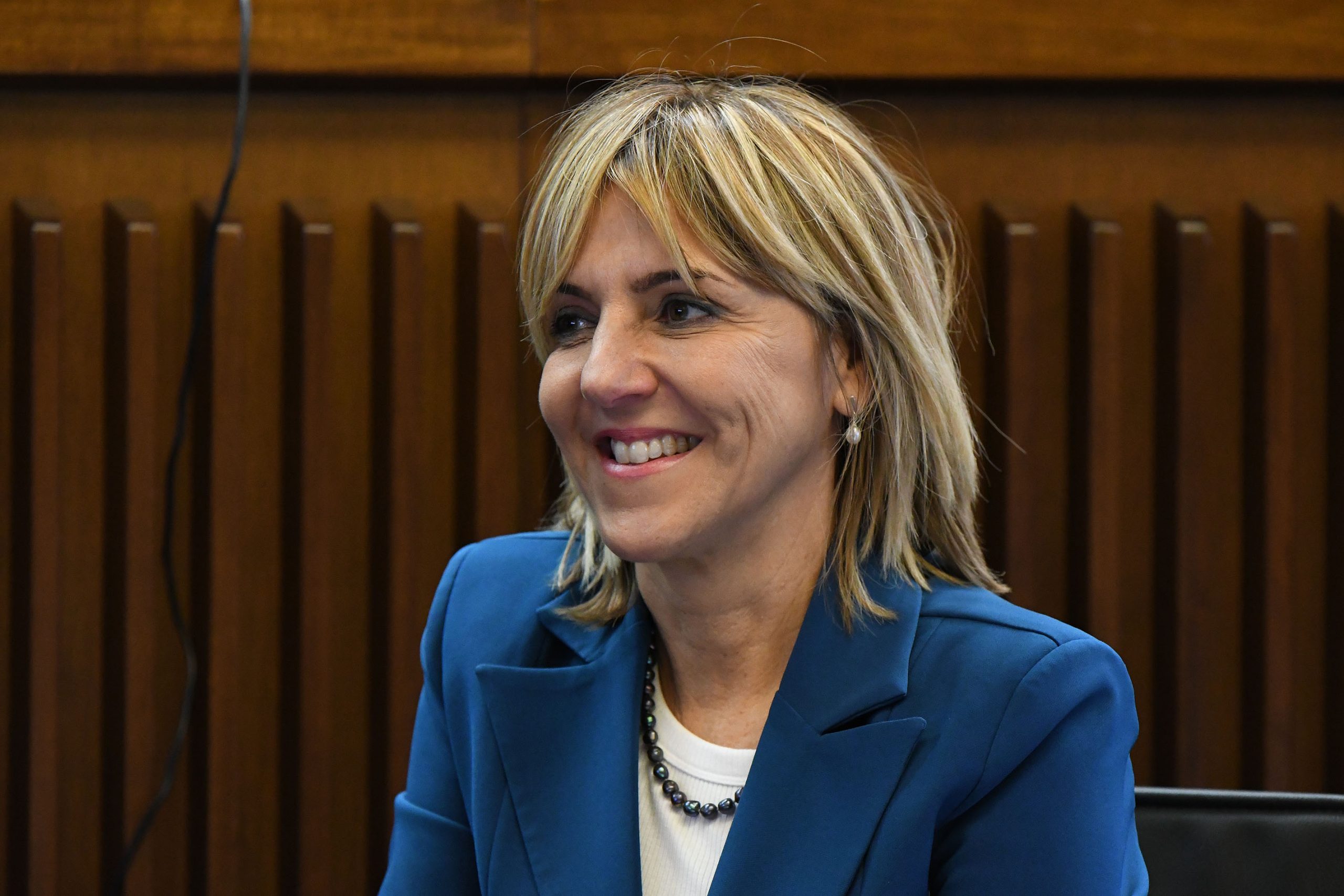 Lucia Buna nell’aula del Consiglio regionale